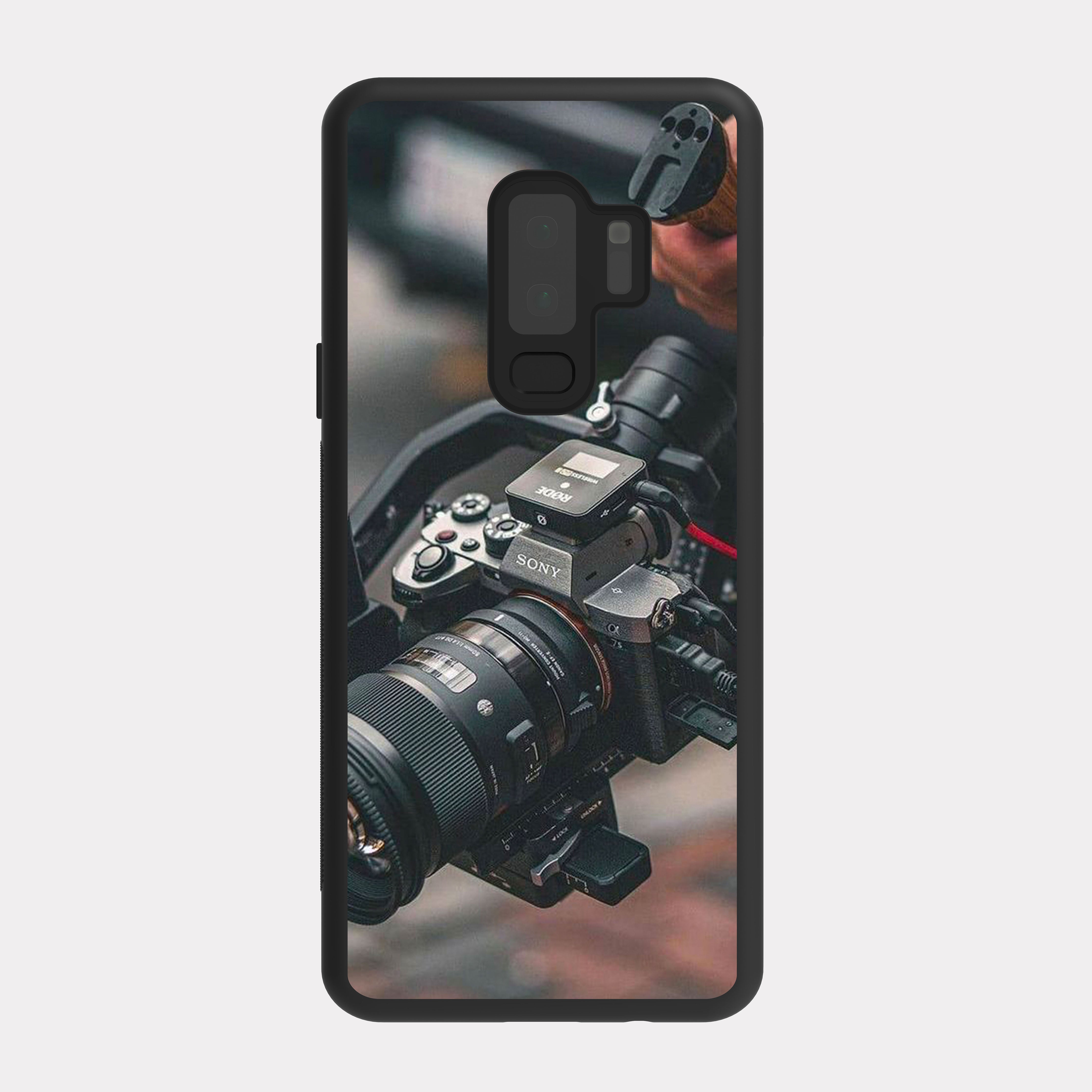 Samsung Galaxy S9 Plus case cover Cameraman And Camera Grey