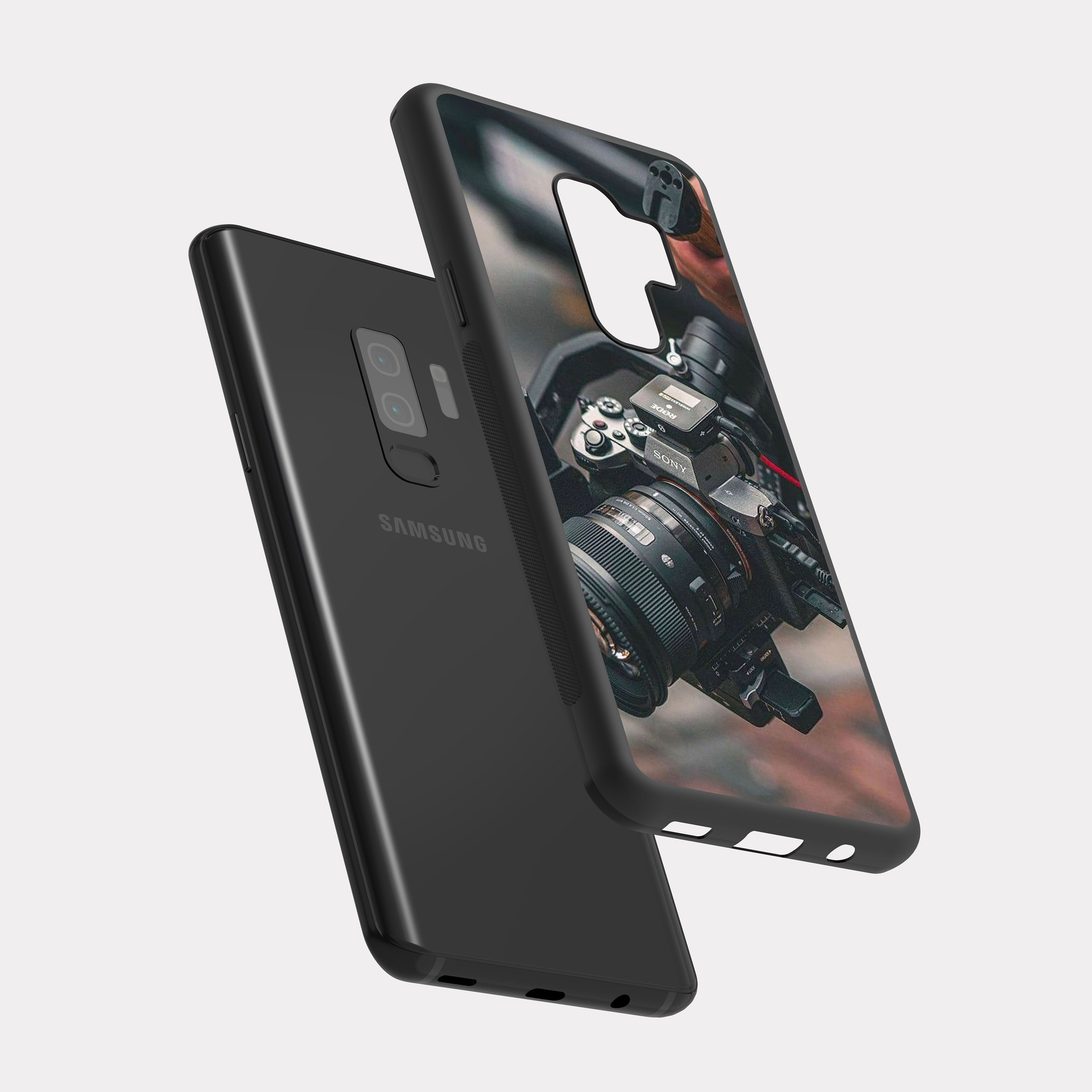 Samsung Galaxy S9 Plus case cover Cameraman And Camera Grey