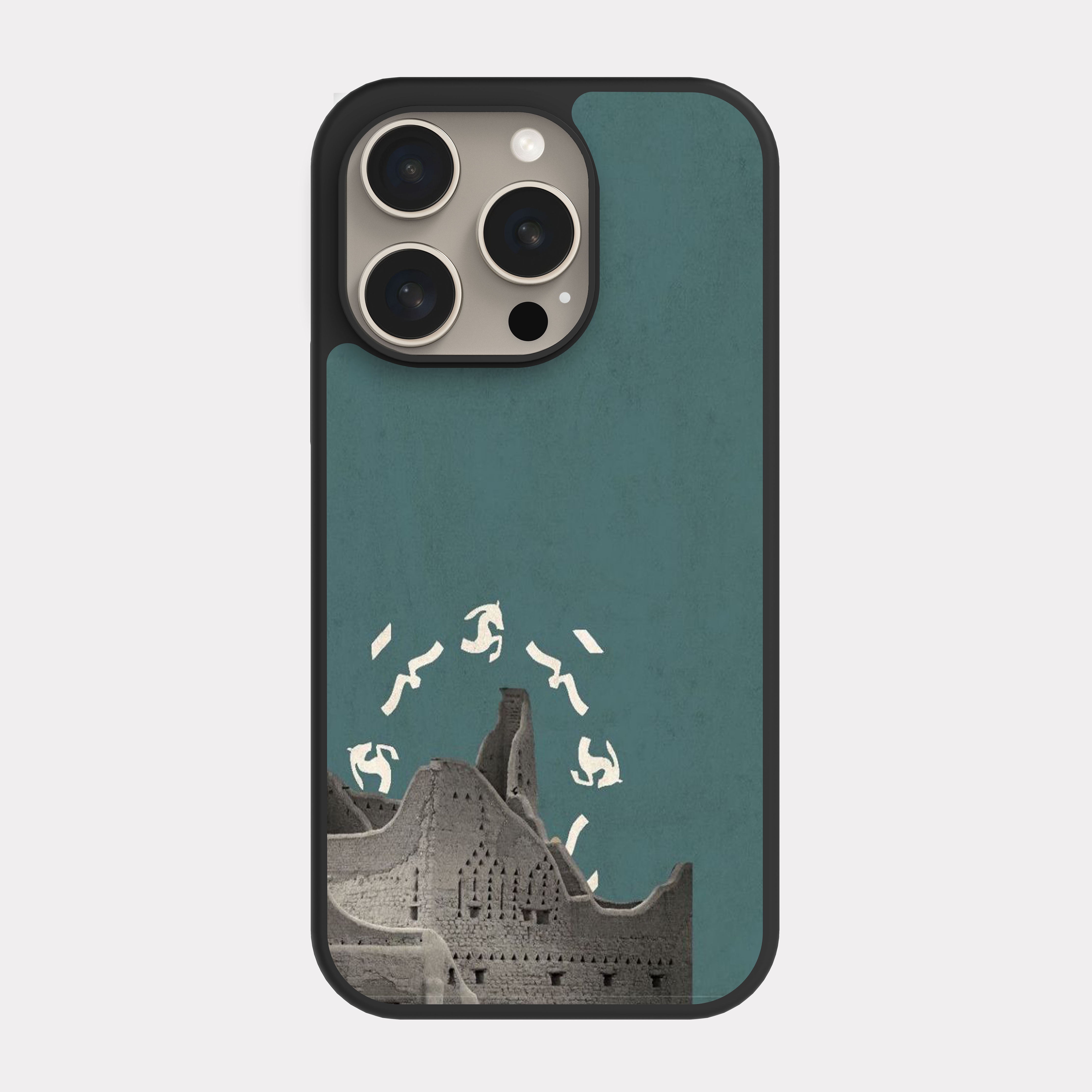 iPhone 15 Pro case cover The old Saudi Arabia Green